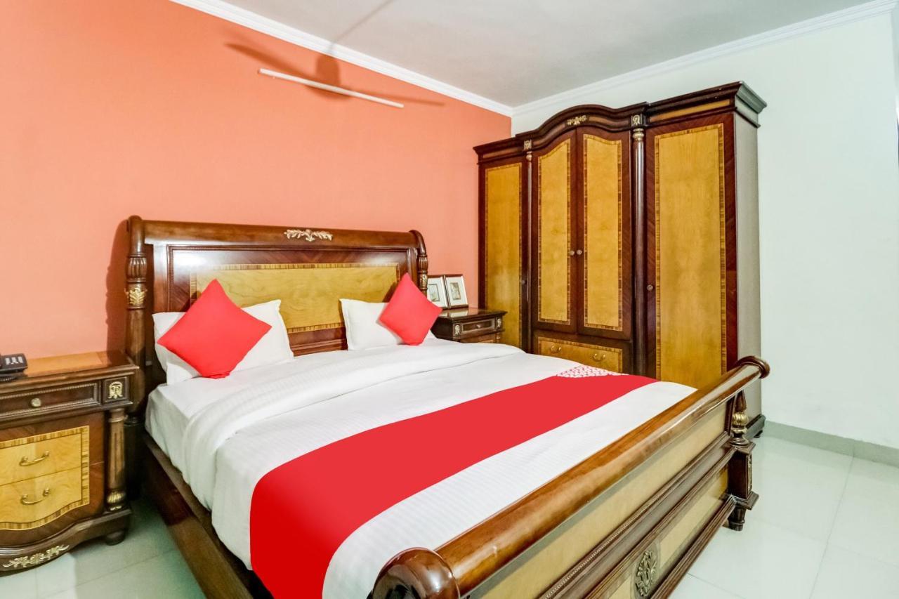 Oyo Hotel R K Residency Gurgaon Zewnętrze zdjęcie