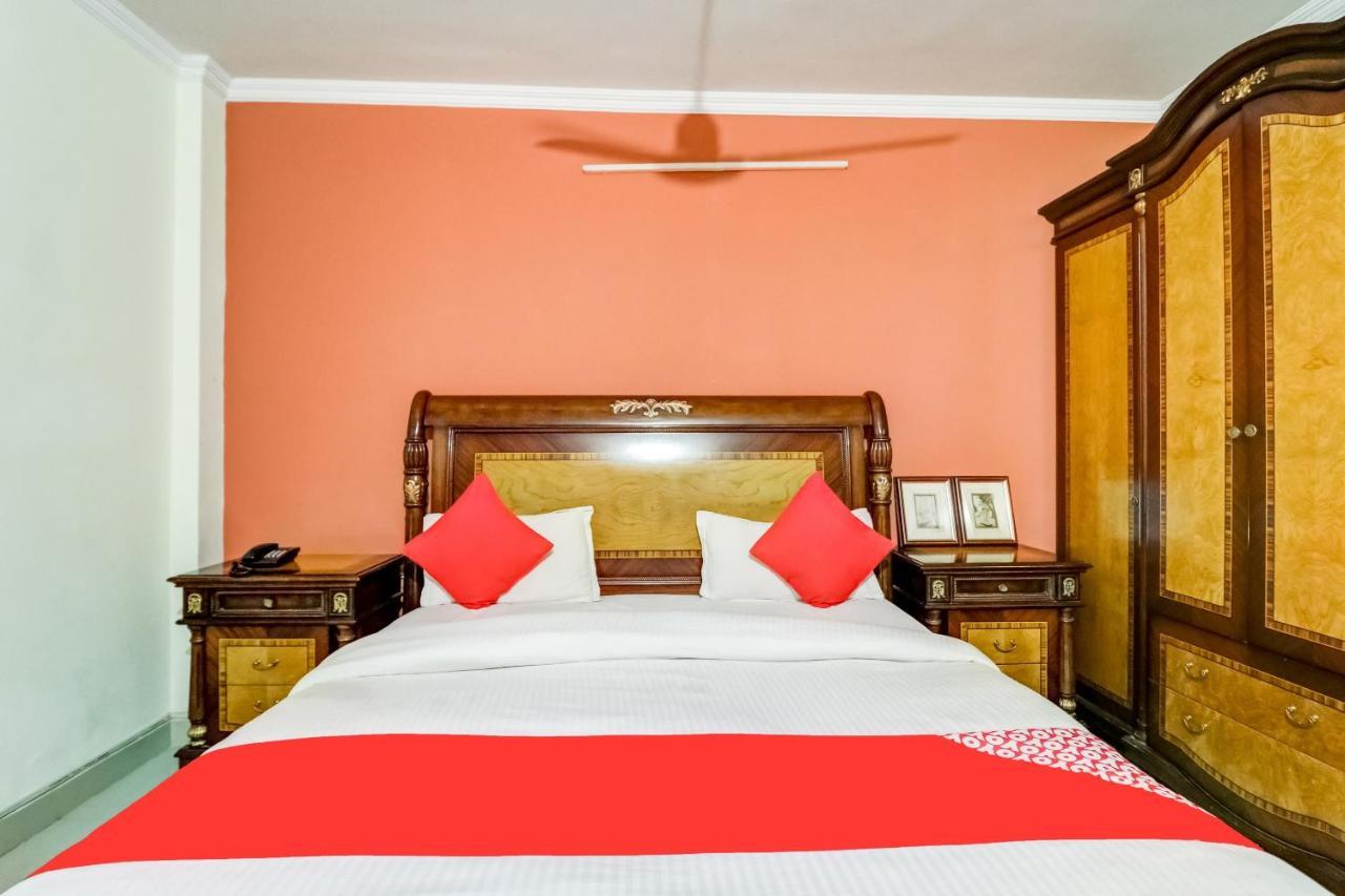 Oyo Hotel R K Residency Gurgaon Zewnętrze zdjęcie