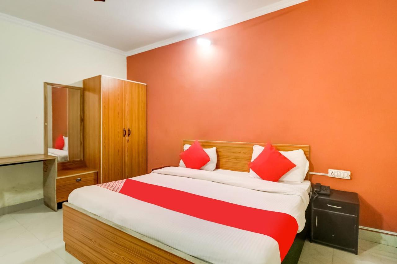 Oyo Hotel R K Residency Gurgaon Zewnętrze zdjęcie