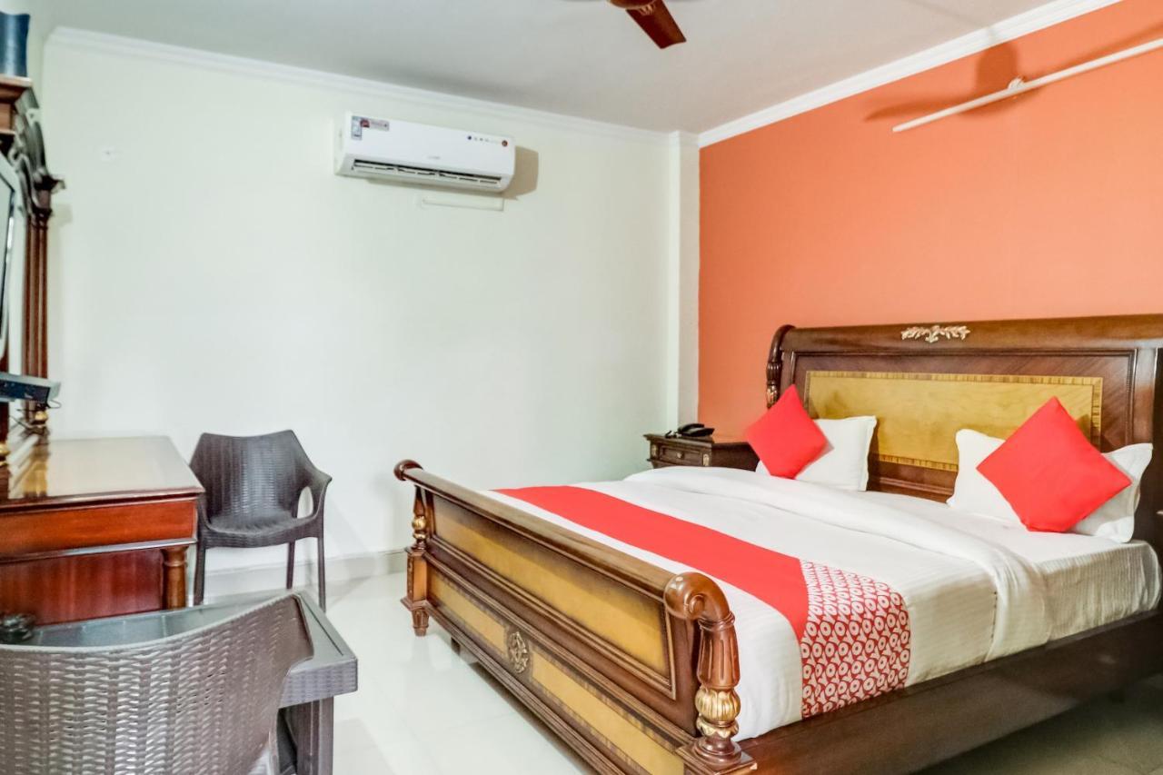 Oyo Hotel R K Residency Gurgaon Zewnętrze zdjęcie