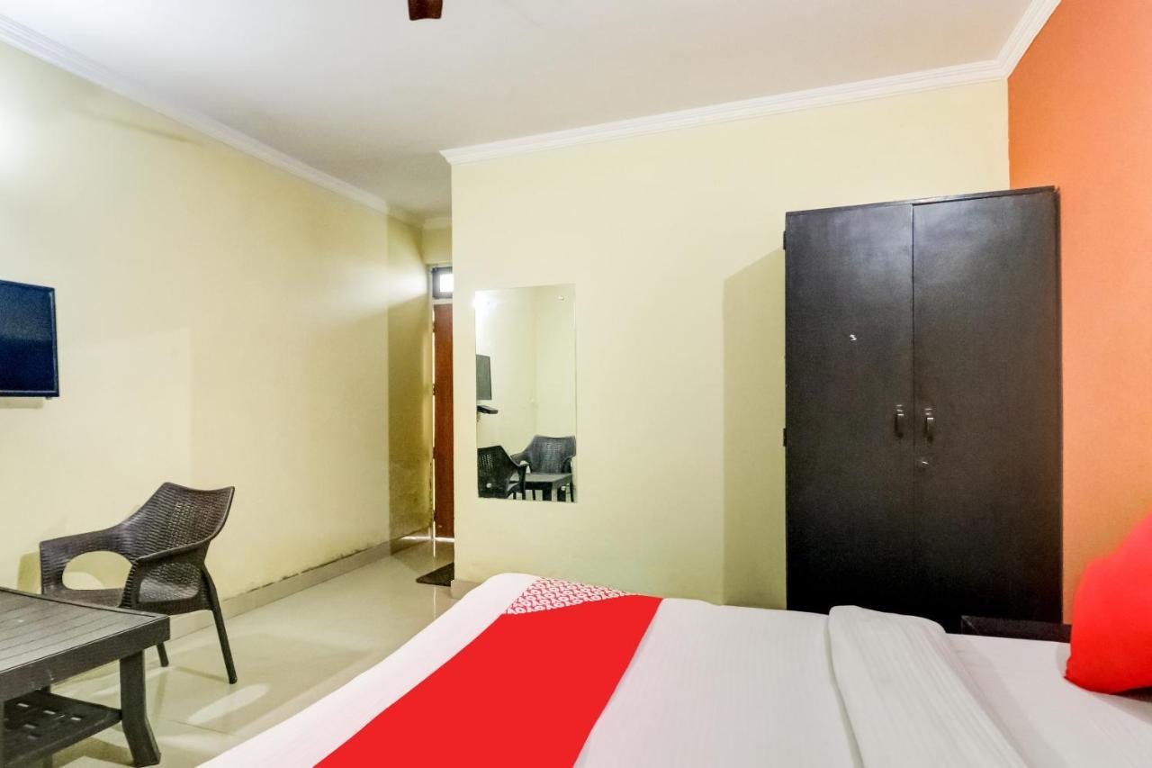 Oyo Hotel R K Residency Gurgaon Zewnętrze zdjęcie