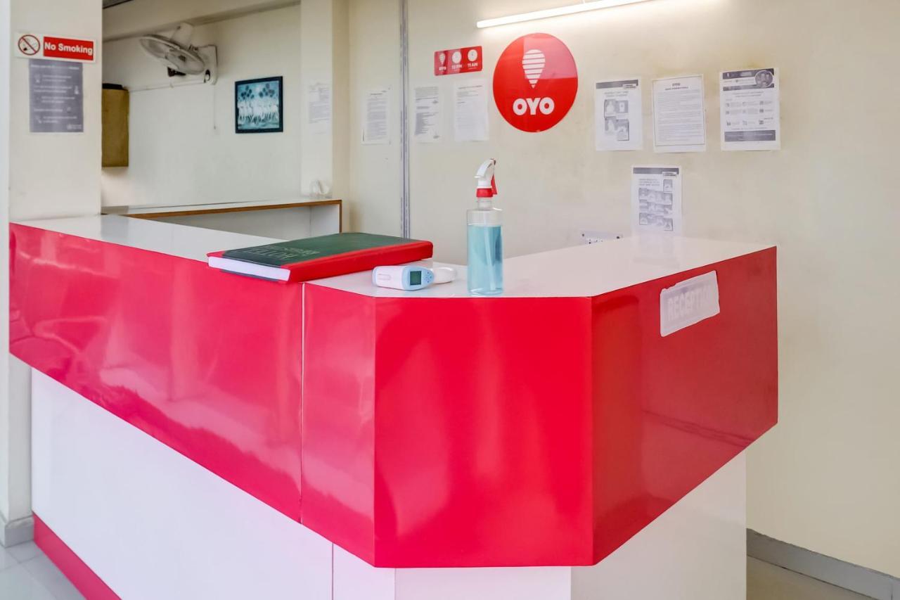 Oyo Hotel R K Residency Gurgaon Zewnętrze zdjęcie