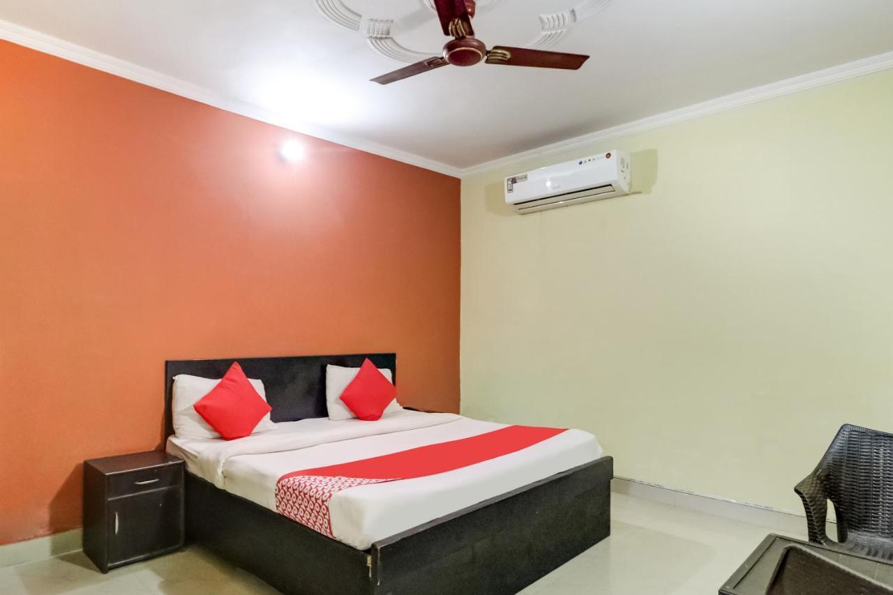 Oyo Hotel R K Residency Gurgaon Zewnętrze zdjęcie