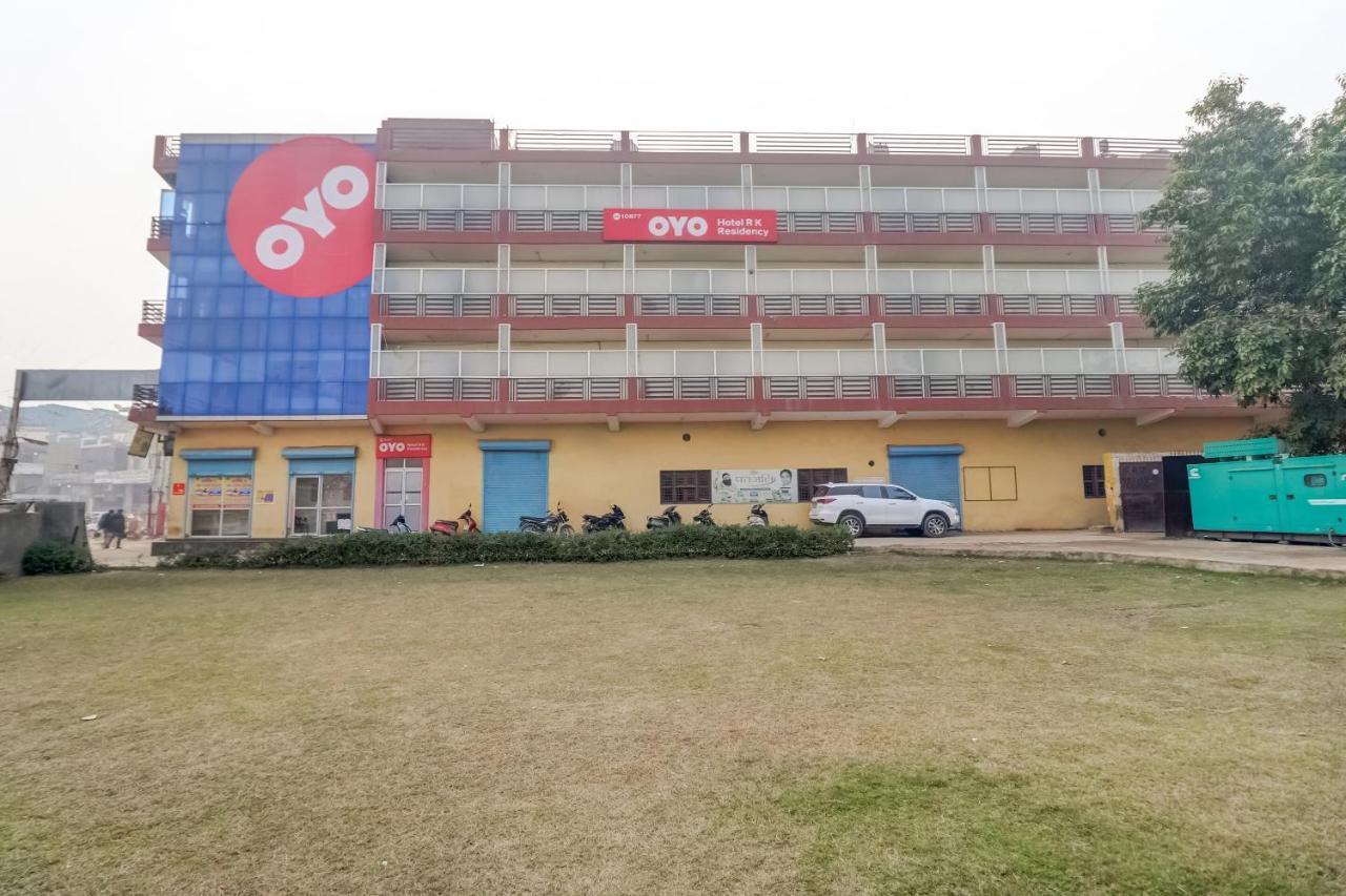 Oyo Hotel R K Residency Gurgaon Zewnętrze zdjęcie