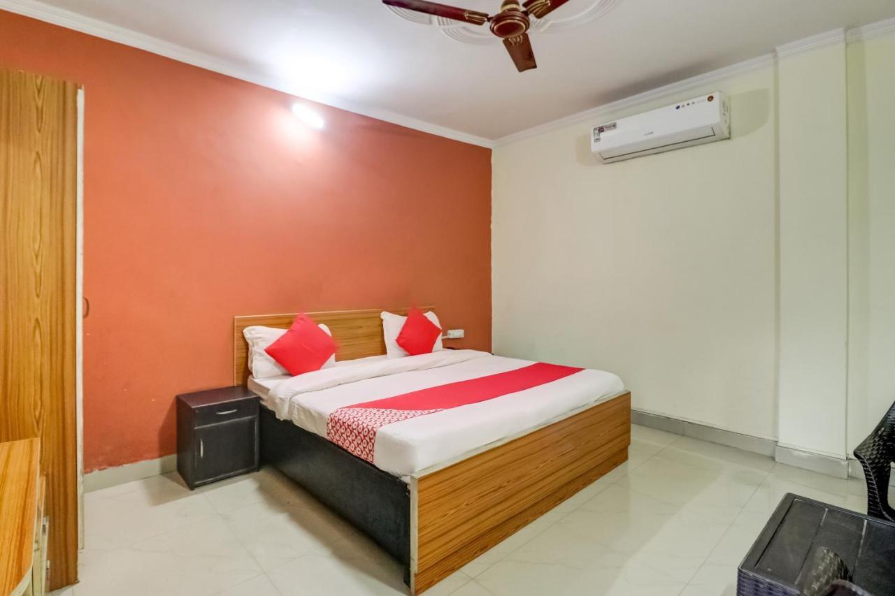 Oyo Hotel R K Residency Gurgaon Zewnętrze zdjęcie